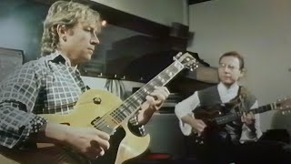 Download lagu Andy Summers & Robert Fripp - Entropy Pulse (Promo Video) mp3