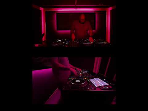 Maze28 - Leave The World Behind - Mango Alley- Mixed by SOBAH of OSCURA (UNOFFICIAL)