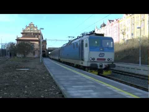 R 757 Cheb - Plzeň - Praha mit 362 046-5 am 29.12.2012