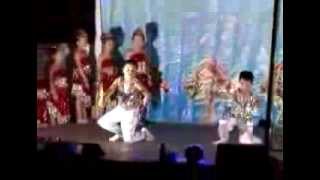 preview picture of video 'Múa Ấn Độ - lớp 3A trường tiêu học Ngô Quyền'