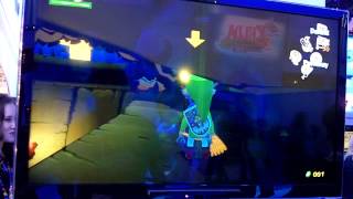 Legend of Zelda: Wind Waker HD - Boss Battle Helmaroc King Gameplay Footage (E3 2013)