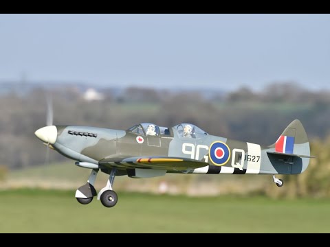 Warbirds Replicas Spitfire RC MAIDEN FLIGHT