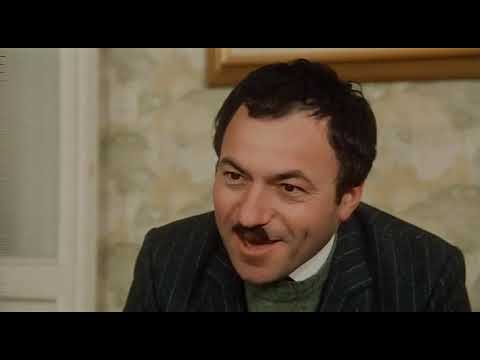 Al bar dello sport - compro l'Alfetta