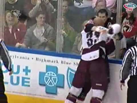 Patrick Wellar vs Wade Brookbank