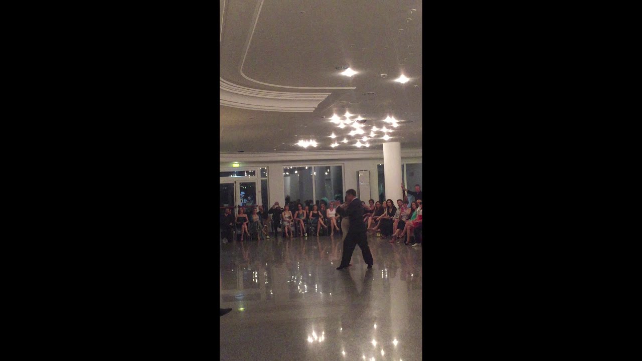 Video thumbnail for 12° Apulia Tango Festival Bari 2019 - Juan Amaya y Valentina Garnier - Tango I