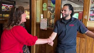 Outback Steakhouse Roswell ribbon cutting