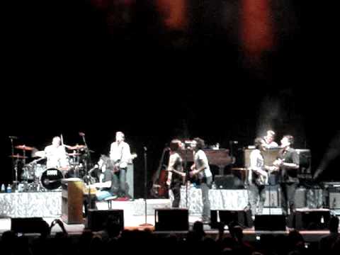 Counting Crows "Rain King" live w/ Augustana