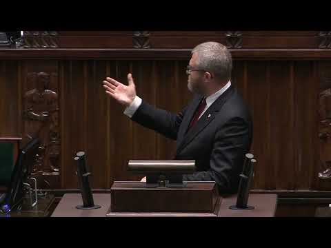 Grzegorz Braun żąda wyjaśnień ws. afer i obecności Banasia