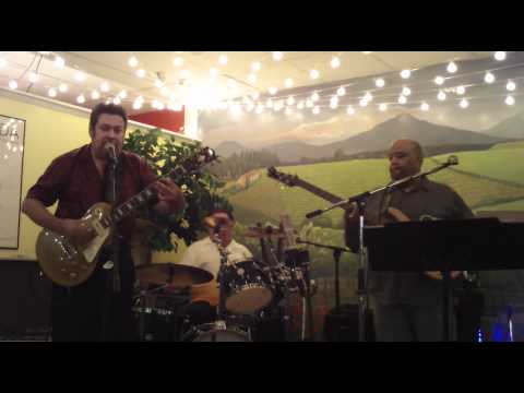 Johnny Roy & The RubTones - Havin' a Party @ Modern Mercantile - 08-26-2011