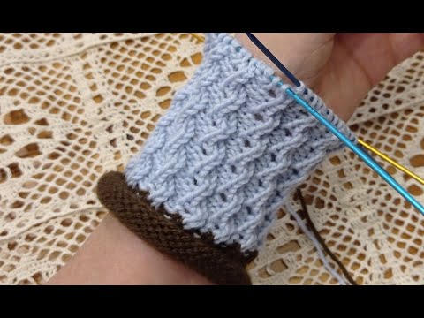 Hübsches Strickmuster in Runden für Bündchen