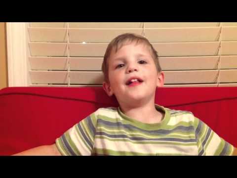 Justus saying the Lord's Prayer