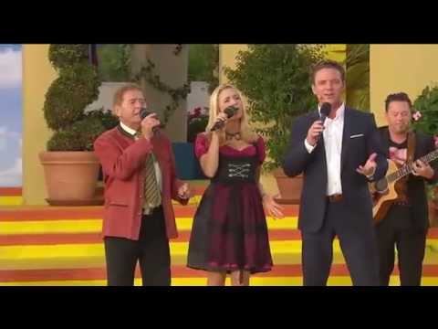 In Unserer Hand Liegt Unsere Erde - Stefanie…