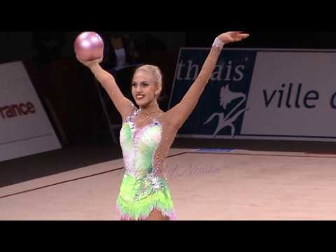 Elizaveta NAZARENKOVA (UZB) ball - 2015 Thiais AA