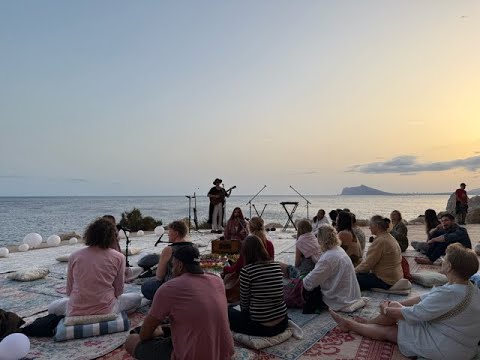 Live Kirtan Concert | Twin Rivers, Beach Kirtan, Spain