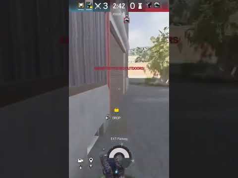 Pushing is mean #r6le #gaming #rainbow6siege #r6hub #r6siege #rainbowsixsiegeclips #rainbowsix