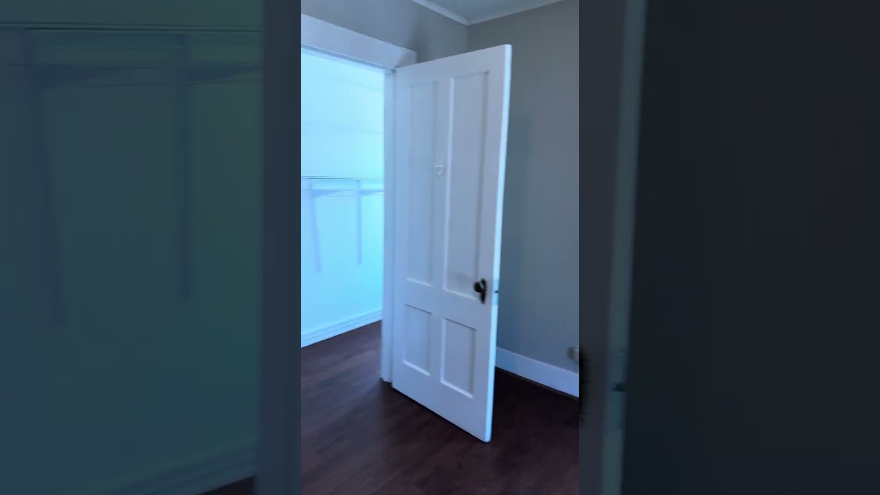 Video Tour Thumbnail