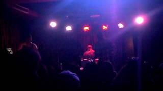 The Anthem - Finger lickin' good - acoustic @ Traffic 28/12/2011