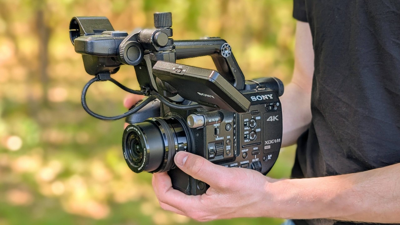 $1000 cinema camera: Sony FS5 In 2026 Review