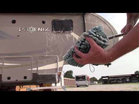 Ep2: RV Detailing & A Great Brush For Cleaning - Tips With RV Clients!