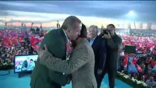 Dombra şarkısının sahibi Arslanbek Sultanbekov Ak Parti Mitinginde