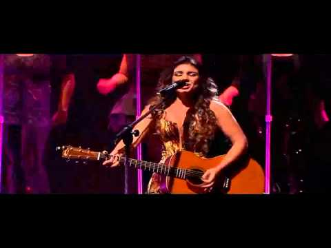 Paula Fernandes, Taylor Swift - Long Live (Live In Rio De Janeiro/Brazil)