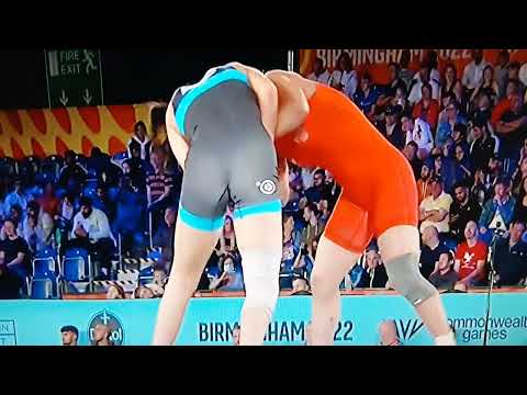 SAKSHI MALIK(IND🇮🇳) WON by points vs. ENGLAND 🏴󠁧󠁢󠁥󠁮󠁧󠁿  #cwg2022  #wrestling #commonwealth2022