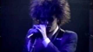 The Cure - &quot;Piggy in the mirror&quot;