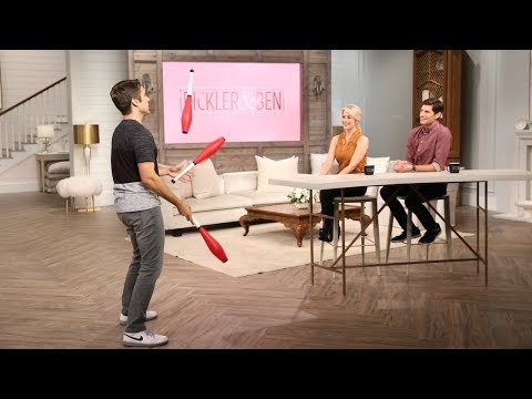 download lagu mp3 mp4 Juggling Tv, download lagu Juggling Tv gratis, unduh video klip Juggling Tv