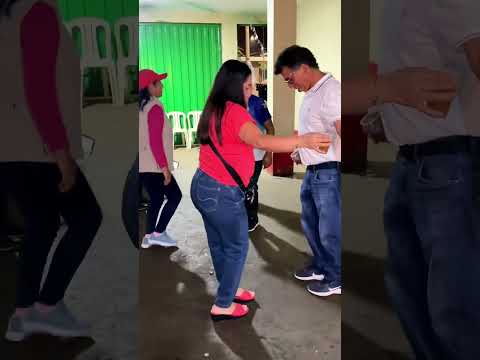 Ábreme la puerta yo no soy Ladrón//JHON RUFINO EN PRESENTACIÓN PRIVADA.