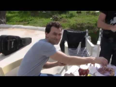 I Primi Trentatrè | E' l'amore che ci salverà