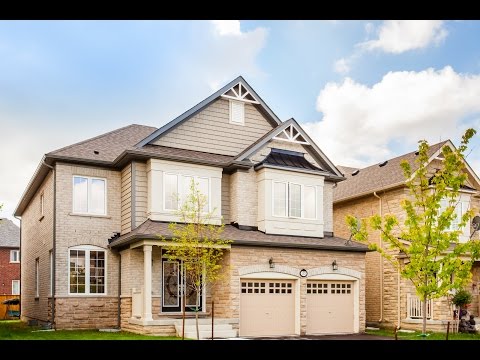 33 BONNIEGLEN FARM BLVD, CALEDON