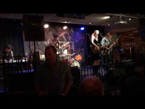 Umeå Live - Hannah Aldridge & Jetbone "Living On Lonely"