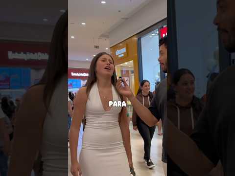 Ela ficou animada e quase acertou 😅