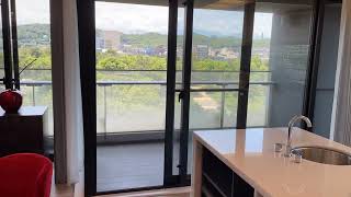 Re: [討論] 5萬月租5000萬豪宅，李虹敢！