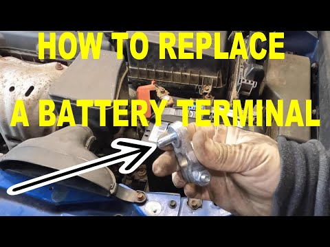 HOW TO REPLACE A BATTERY TERMINAL ON A TOYOTA CAMRY, STUD STYLE TERMINAL!