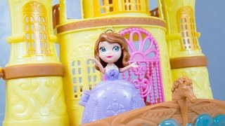 Disney Sofia the First 2-in-1 Sea Palace Playset
