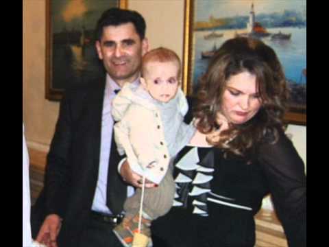 Hashim Shala - Kater motra dhe nje vella (Ledion Tahiri) - Kange e re 2011