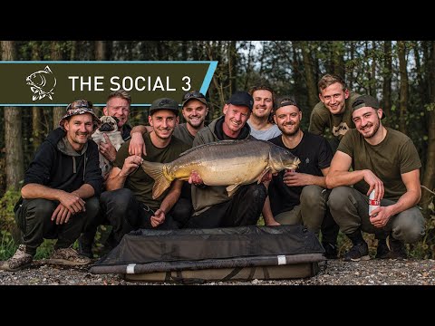 CARP FISHING 🐟 CATCHING HUGE CARP at THE SOCIAL 3 - FULL MOVIE