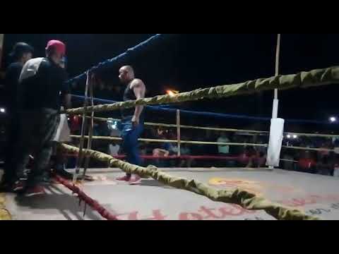 Pelea #17 en sortova de bugaba contra bocas del toro