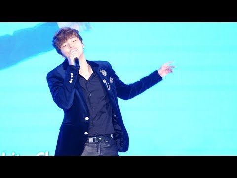 181201 정동하 화이트 크리스마스 직캠[4K60P](Fancam)/대구 동성로 성탄거리문화축제 by RoadRock
