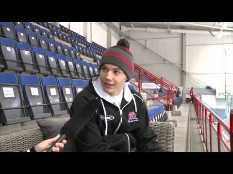 9.10.2013 Clemens Unterwegerin tunnelmat ennen ottelua