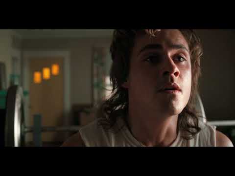 Billy Hargrove working out [Stranger Things Season 2]