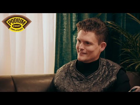 The Flexican over zijn MUZIKALE ROL in FLINKE NAMEN | Podium ZWART: Unplugged S3