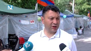 Երբեմնի՝ հեծանիվով շրջող ժողվարչապետը վախենում է ժողովրդի մեջ մտնել. Շարմազանով: Լրաբեր - 01.06.2022