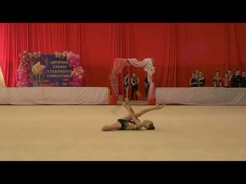 Альона Кузуб, булави " Little ledy"2023