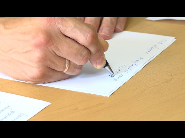 Личный приём граждан провёл депутат Законодательного Собрания Иркутской области Денис Ягодзинский