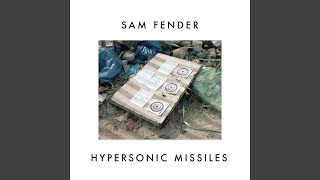 Kadr z teledysku Hypersonic Missiles tekst piosenki Sam Fender