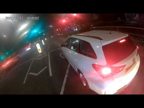 HC 29032022 MA64VNO close pass no MOT