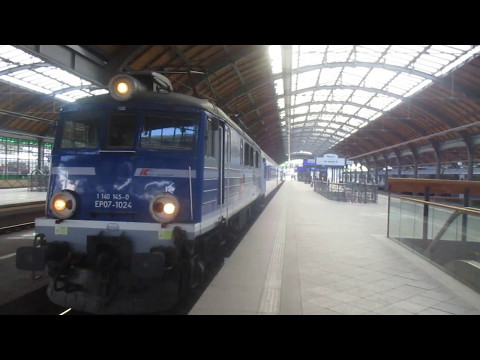EP07-1024 (EU: 140 145-0) z iC 61104 "FREDRO" (WR.GŁ.-WAWA.WSCH.) - start z WR.GŁ.