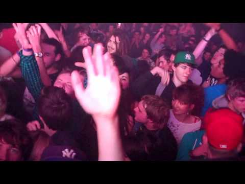 *HD LIVE DUBSTEP*16 BIT & THE ARTIST ENVY LIVE @ SUBSPLASH DUBSTEP 1st BIRTHDAY BASH